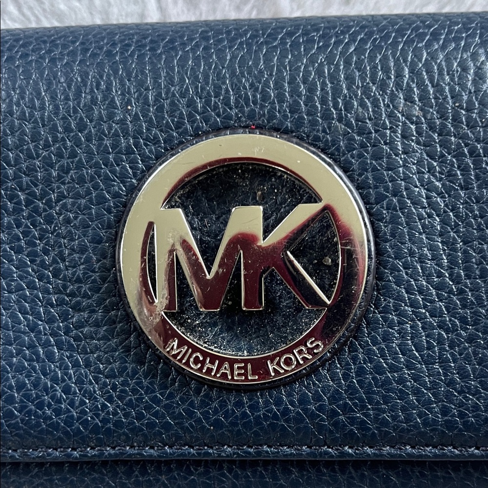 🌸Michael Kors Navy Leather Wallet with Silver Logo - Picture 2 of 5